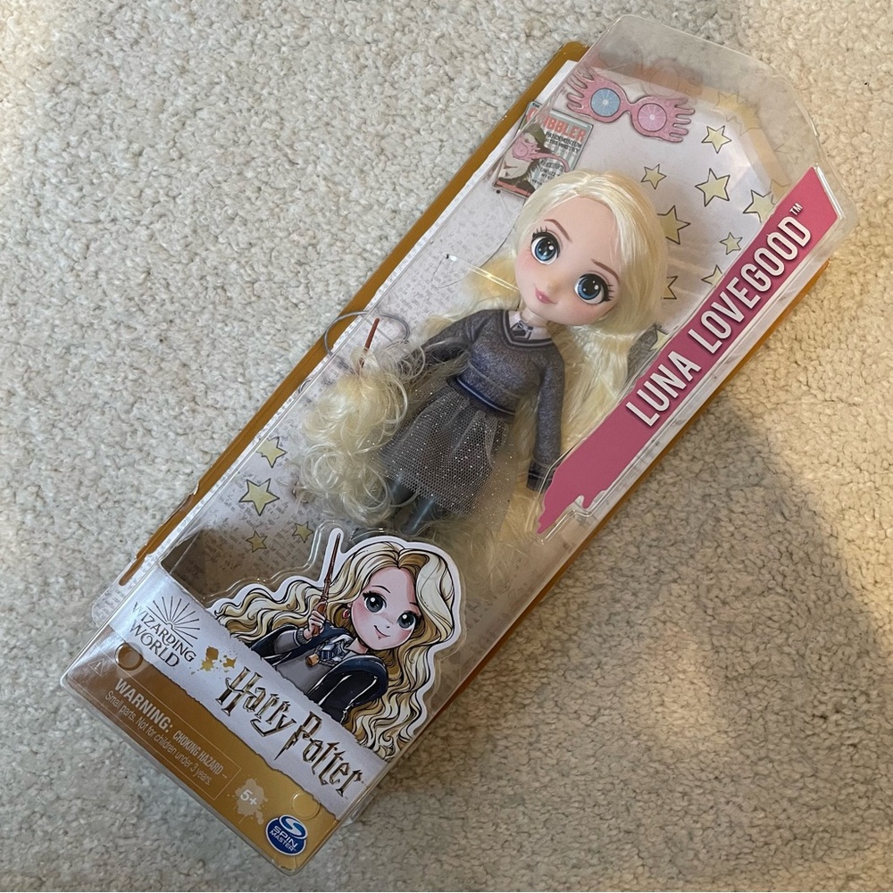 "Harry Potter" Luna Lovegood Wizarding World Spin Master Doll, for 5+